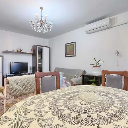 Two-bedroom 3 公寓 普拉