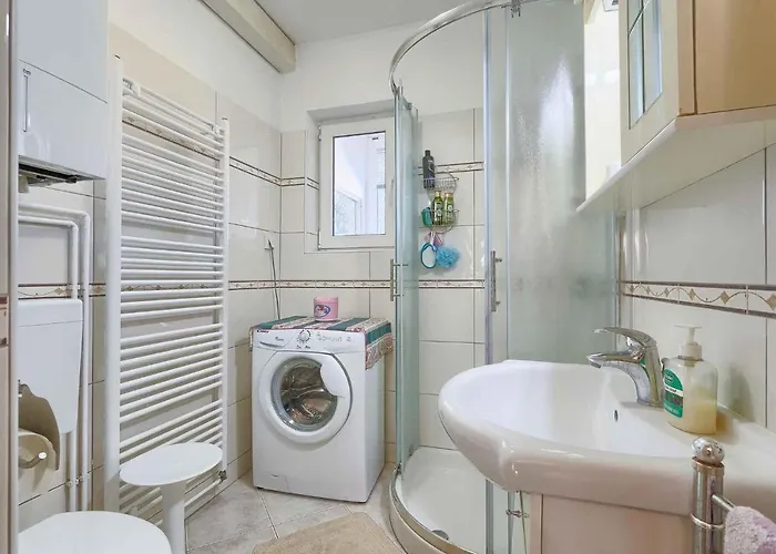 Two-bedroom 3 普拉