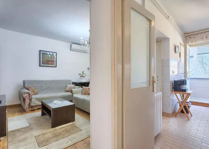 Two-bedroom 3 普拉