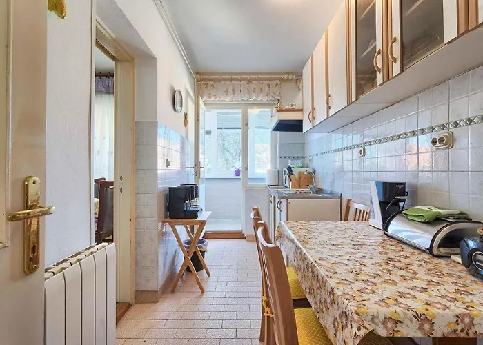 Two-bedroom 3 Apartament *