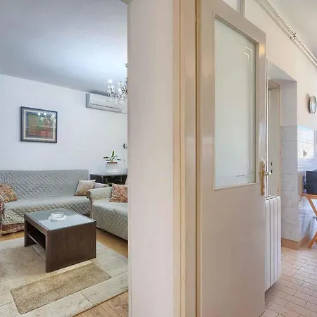 Two-bedroom 3 Pula
